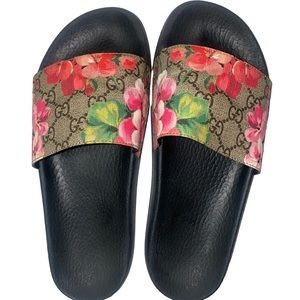 Authentic GG Blooms Supreme floral slide sandal size 39